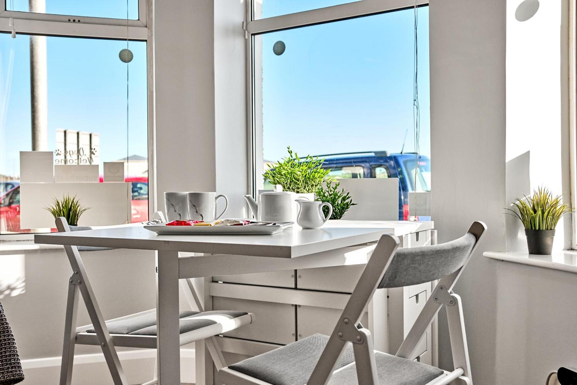 1 Dunluce Park - Portrush By The Sea Apartamento Exterior foto